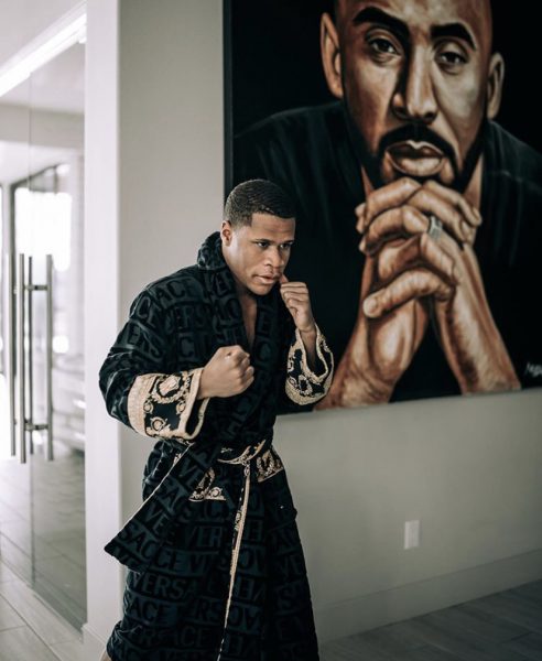 Boxer Devin Haney Wears A Versace Men's Barocco Sleeve Robe - Donovan Moore  Fashion Book