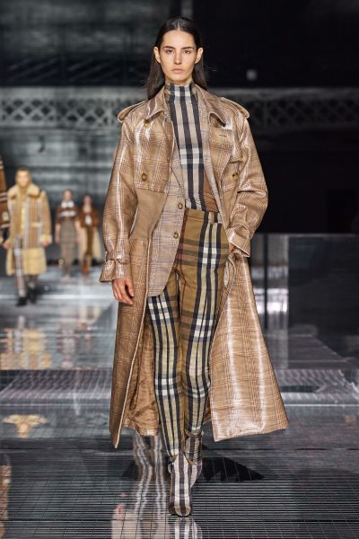 Burberry Postpones Women's 2021 Show, Which Was Scheduled Today After Death Of Philip – Moore Fashion Book