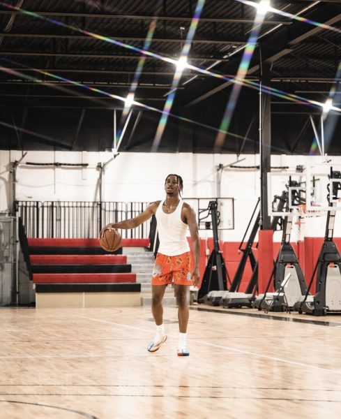 SPOTTED: Shai Gilgeous-Alexander Dons Louis Vuitton Inflatable